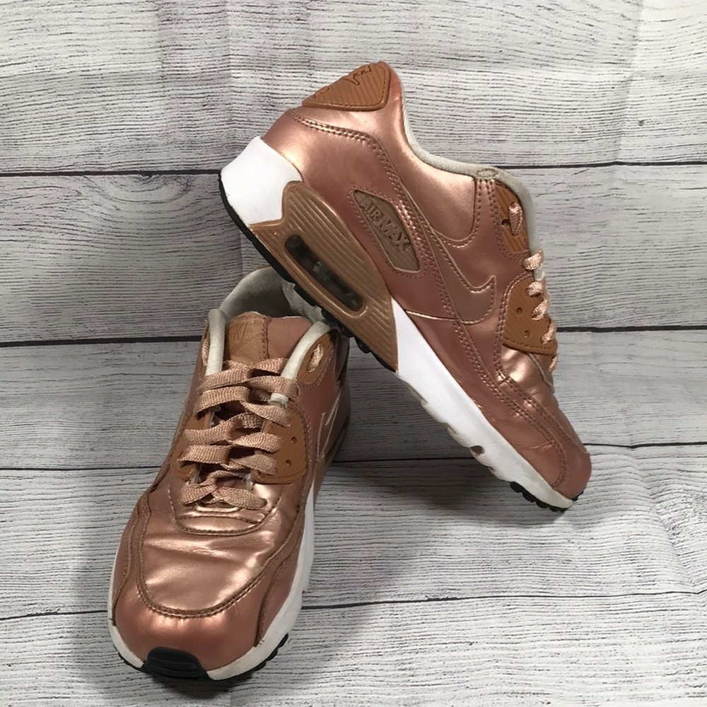 NIKE AIR MAX Sneakers